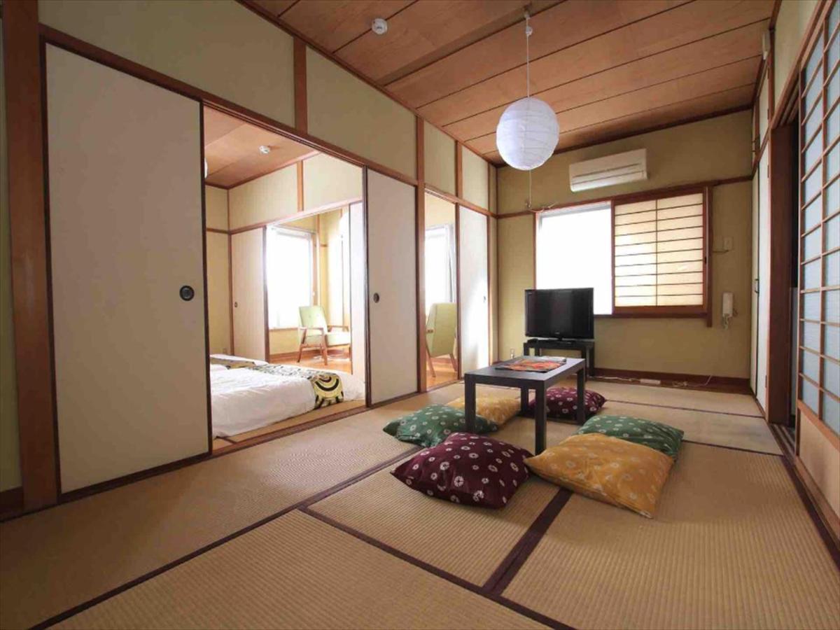 Goraku Shinfu-Kae Apartment Osaka Exterior photo
